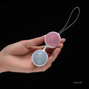 LELO Luna Beads Mini — Kegel Balls, Silicone — Ben Wa Balls — view 2