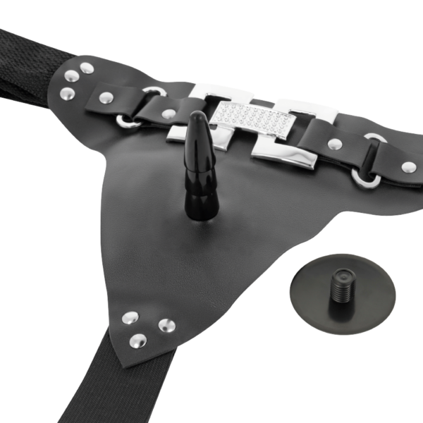 Harness Attraction Emmett — Vibrating Strap-On, 16.5 cm — Strap-Ons & Harnesses — view 6