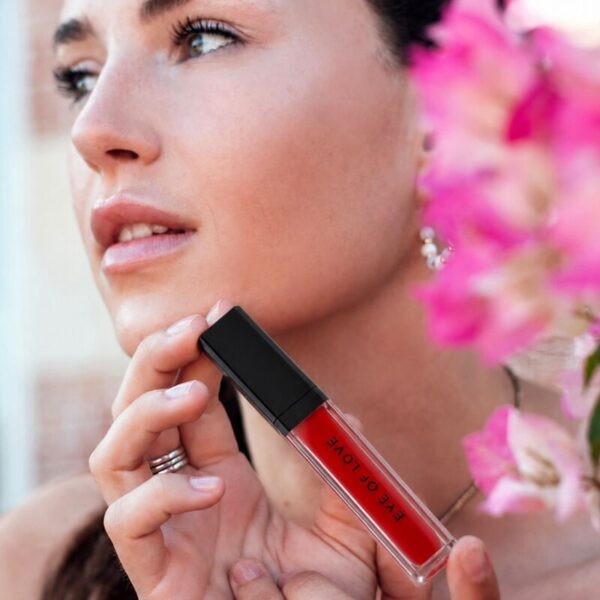 Eye of Love Matchmaker Crimson Kiss — Lip Gloss, 8.5 ml, Red — view 5