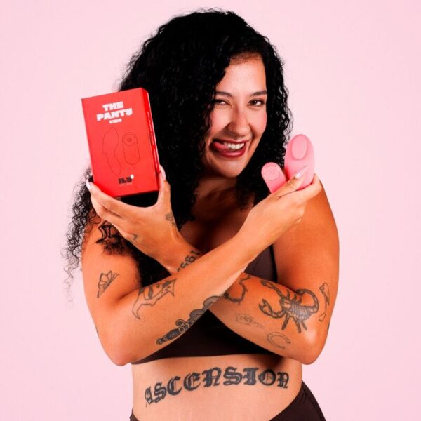 Je Joue ILY — Panty Vibrator, Remote Control — Couples